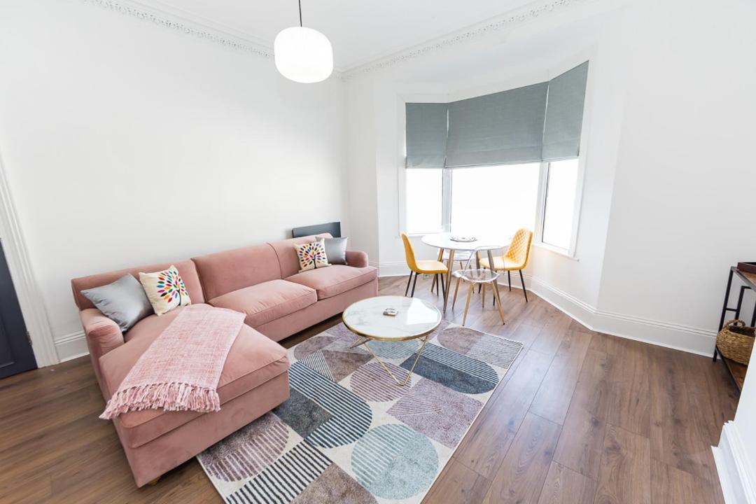 Coastline Villas - Heart Of Redcar 1 & 2 Bed New Apartments, Ideal For Contractors And Holidayers 외부 사진