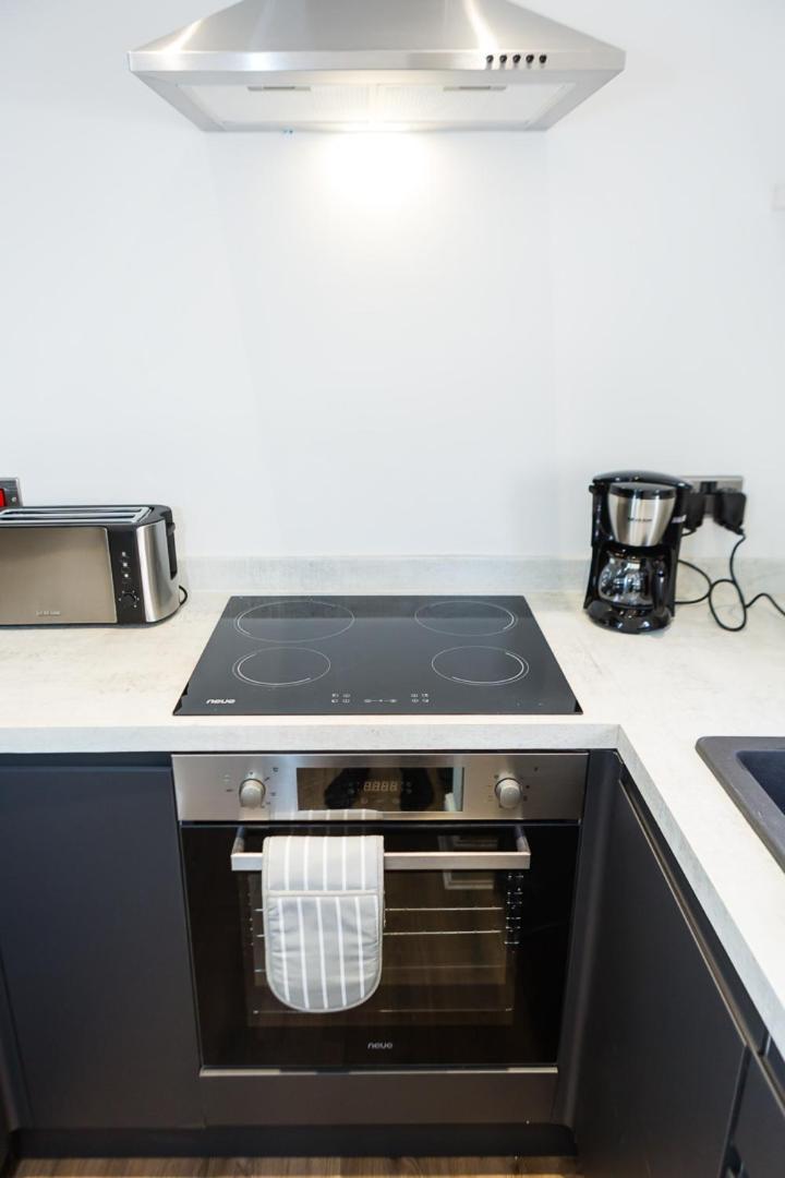 Coastline Villas - Heart Of Redcar 1 & 2 Bed New Apartments, Ideal For Contractors And Holidayers 객실 사진